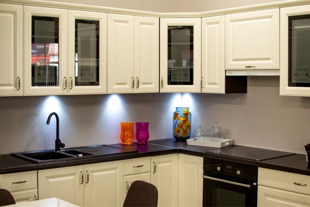 frameless kitchen cabinets