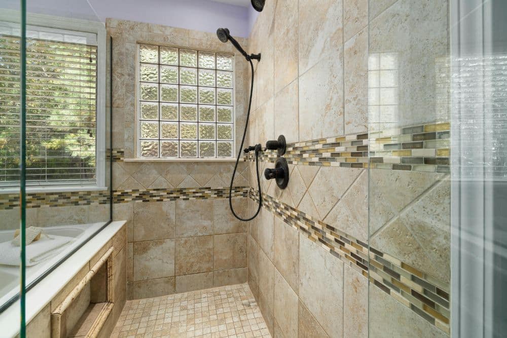 curbless shower entry, a favorite among walk-in shower trends in 2026