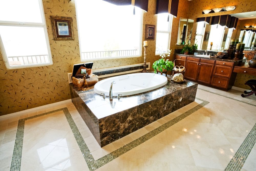 mid-century master bathroom common in old seattle neighborhoods