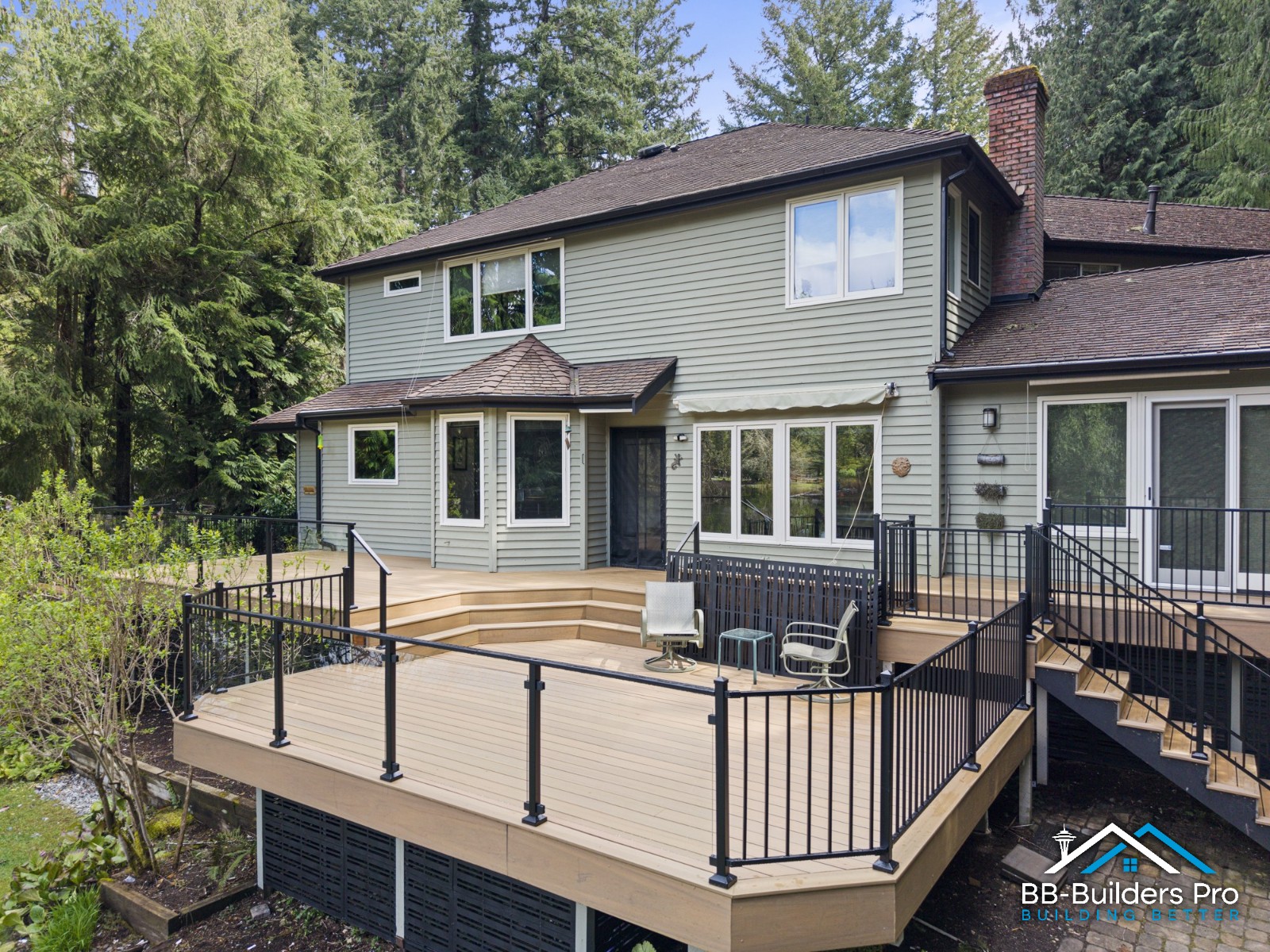 large composite deck with cable railing sammamish